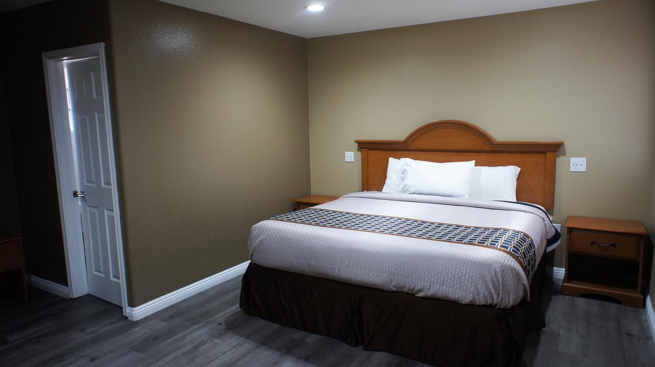 Executive Inn Deming Bagian luar foto